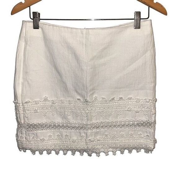 H&M Eyelet Crochet Mini Skirt Cream Off White Size 8 New - Picture 1 of 6